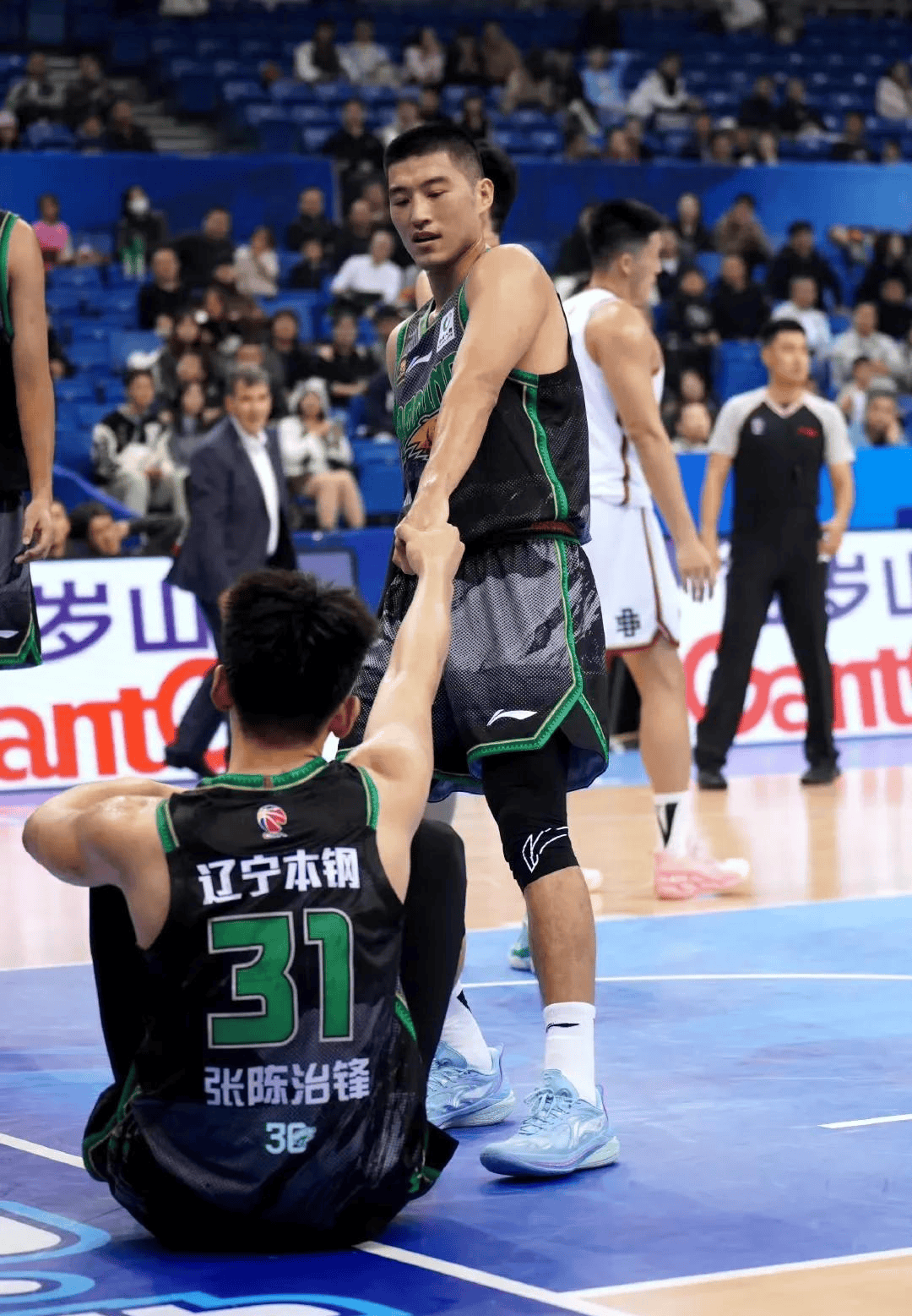 转会期最新官方消息-开云体育官网