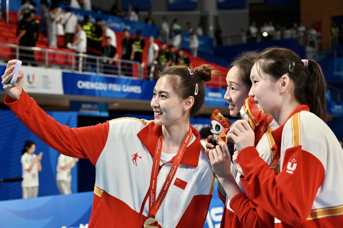 里昂训练开放日，冲刺阶段造点机会引欢呼，亚冠在即，细节决定成败的简单介绍-开云体育官网